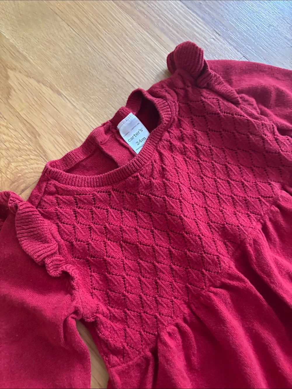 Carters along stains which